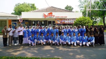 Perumda Dharma Jaya Berikan Edukasi Ketahanan Pangan kepada Siswa SMPN 51 Jakarta